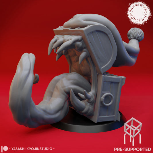 Mimic - Toothy Christmas Chest