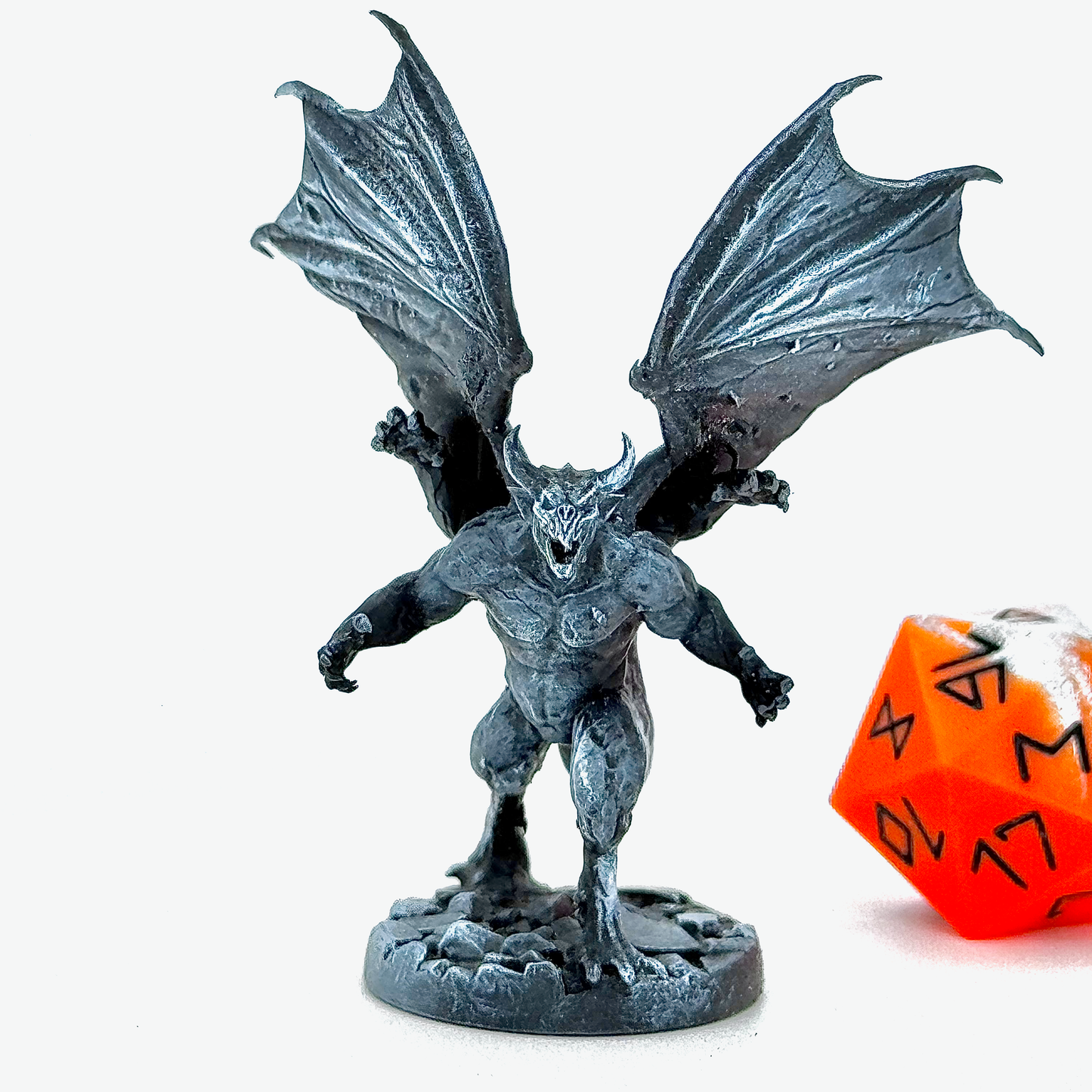 Gargoyle by YKS