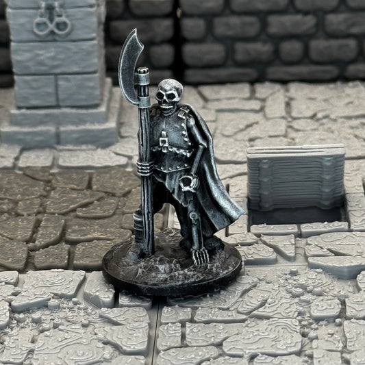 Skeleton Polearm
