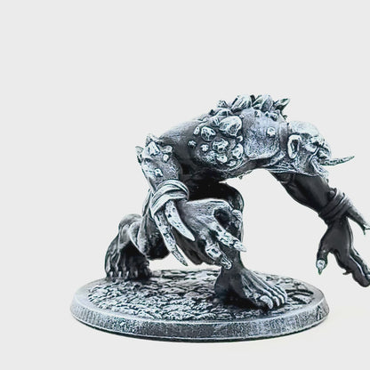 Troll Sneaka