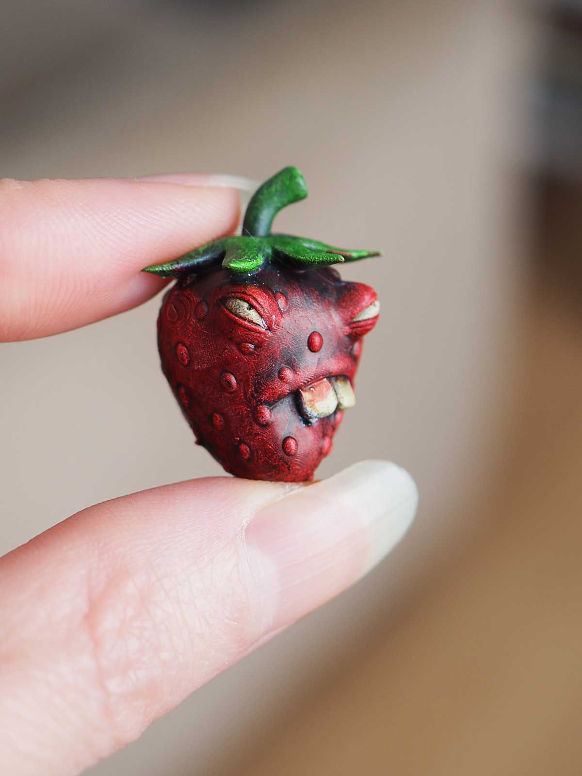 Strawberry mimics