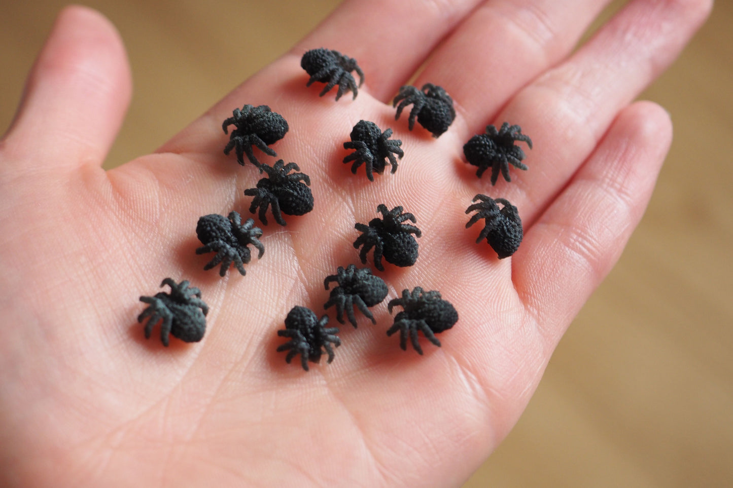 1 tiny spider - Basing bit