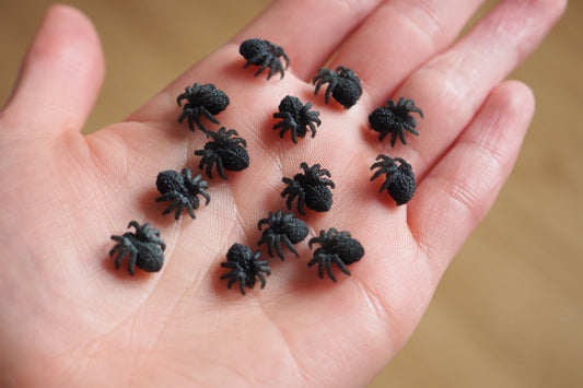 1 tiny spider - Basing bit
